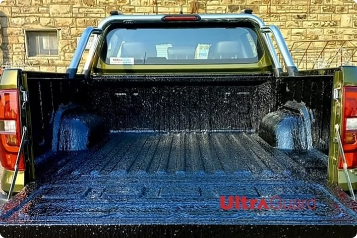 Canopy fitted to a bakkie by UltraGuard